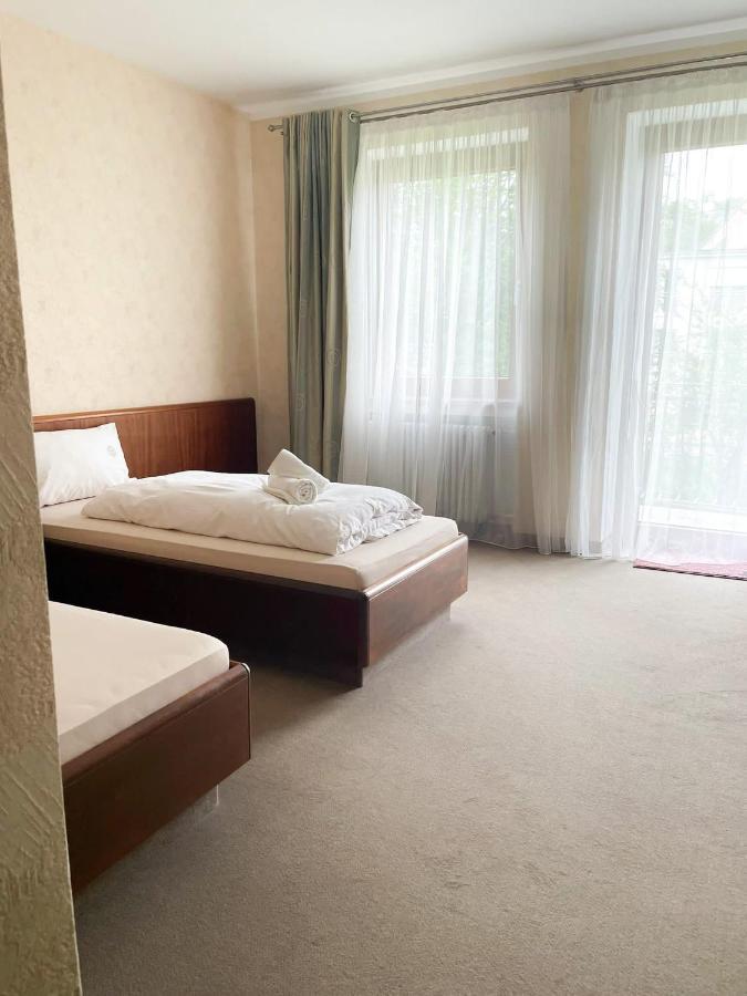 Hotel Garni Illertal Альтенштадт Екстер'єр фото